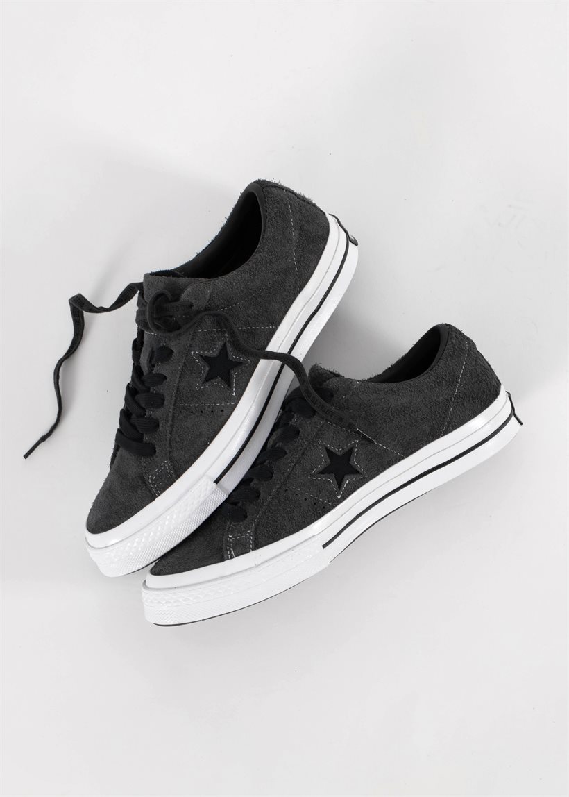 converse one star ox almost black